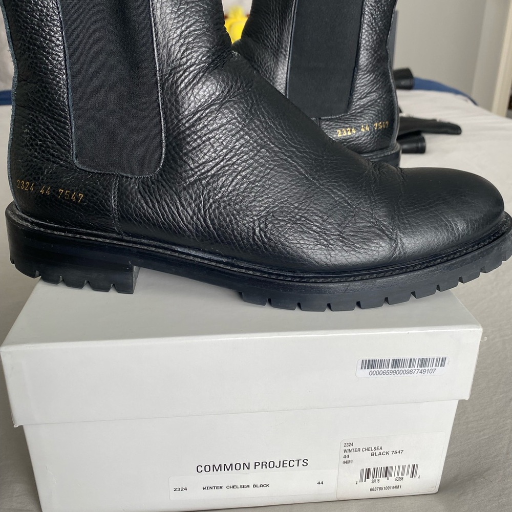 Common Projects Men’s Black Leather Chelsea Boots